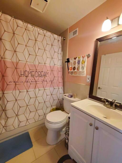 5 Star Room/Close To Town Center And Everything/5 Min Walk Metro Rockville Luaran gambar